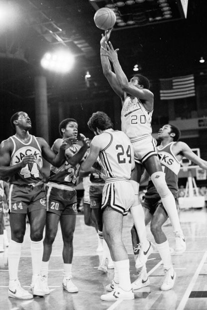 Billings Volcanos vs. Maine Lumberjacks, February, 1982